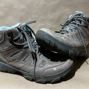 Oboz Gray/Charcoal Women's Hiking Boots